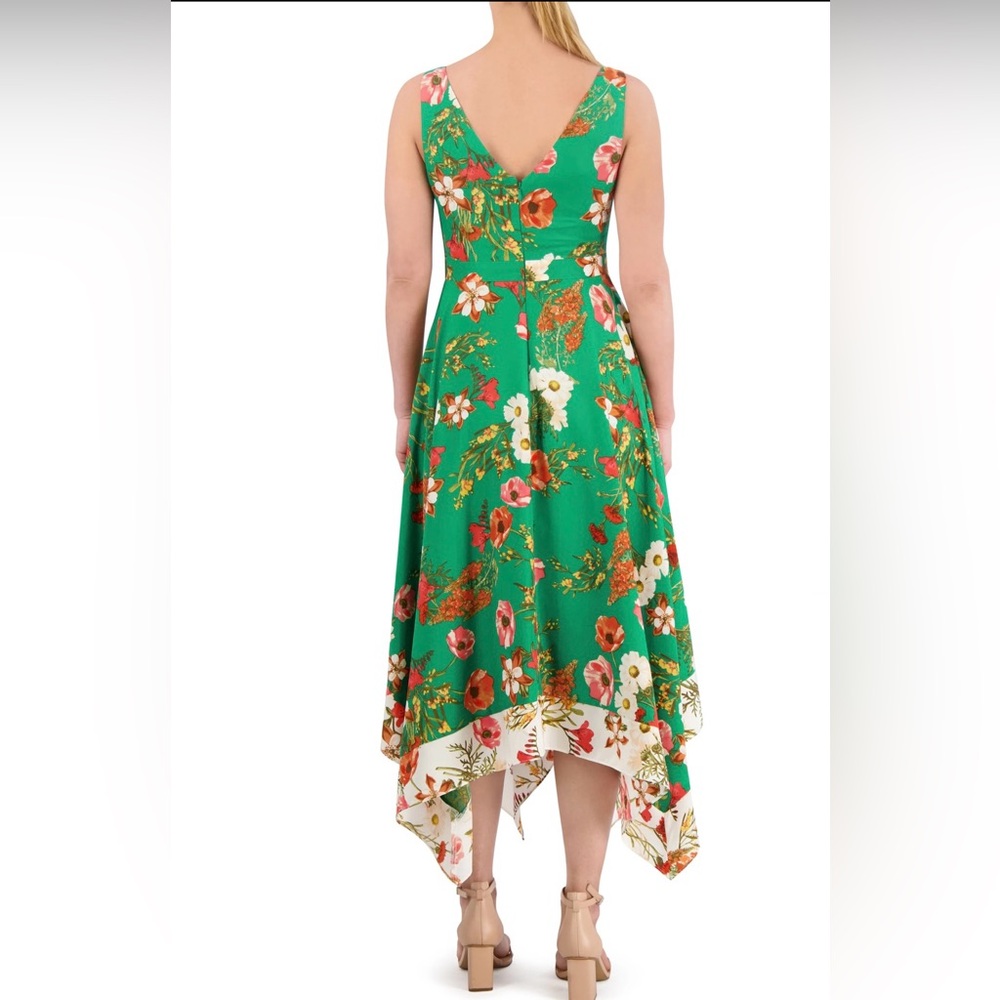 NWT Vince Camuto Floral Print Handkerchief- Hem Dress size 14 - Picture 3 of 10